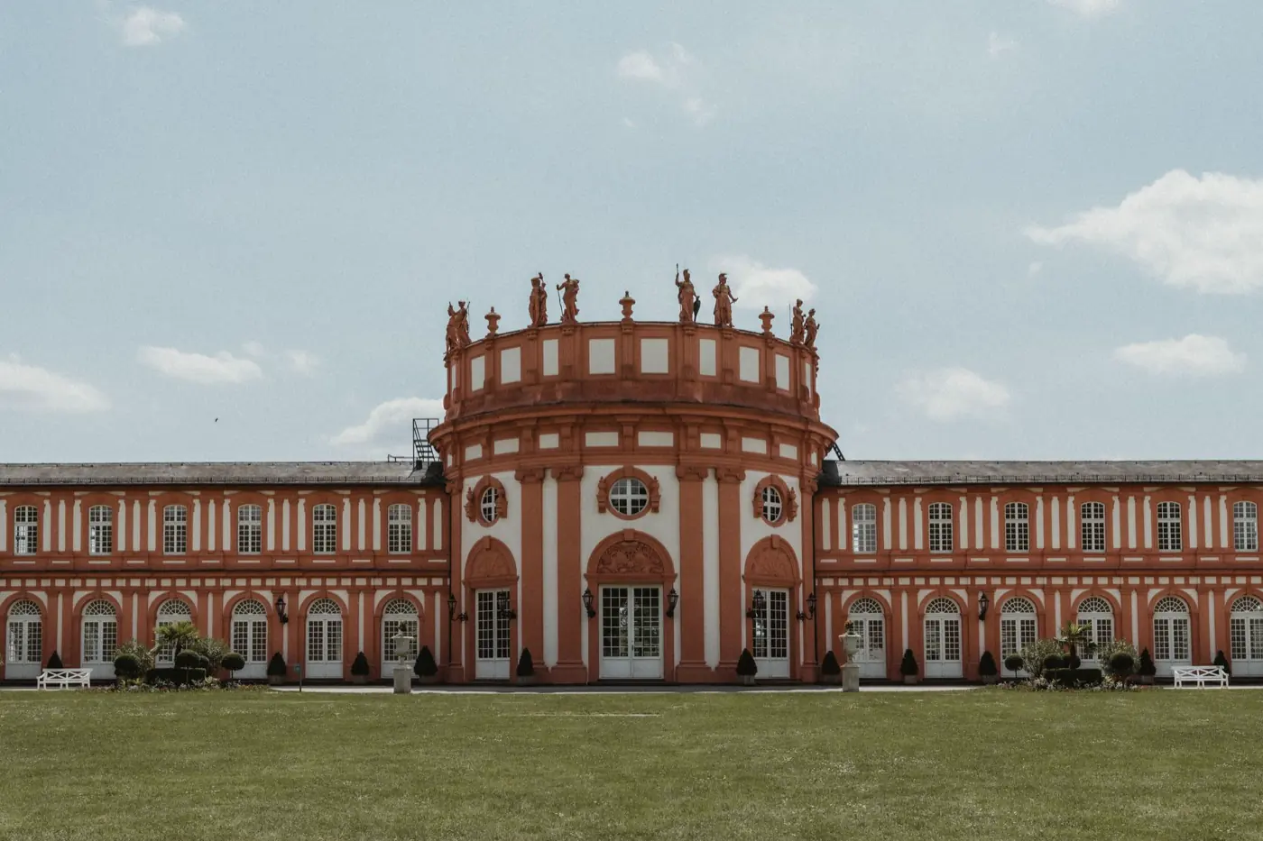 Das Schloss Biebrich in Wiesbaden
